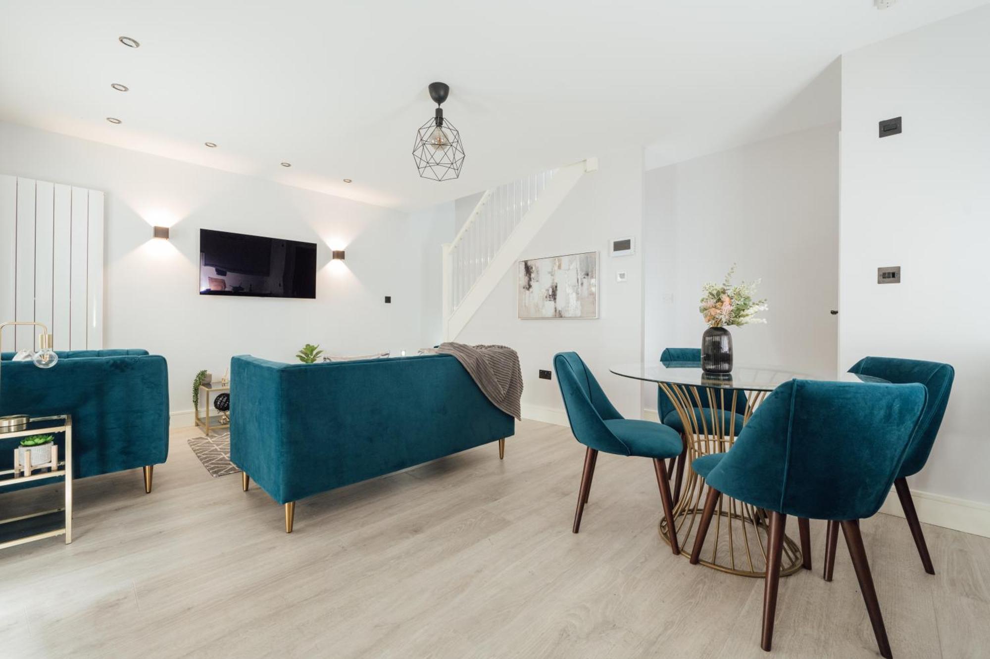 Inviting 2 Bedroom House In דורקינג מראה חיצוני תמונה