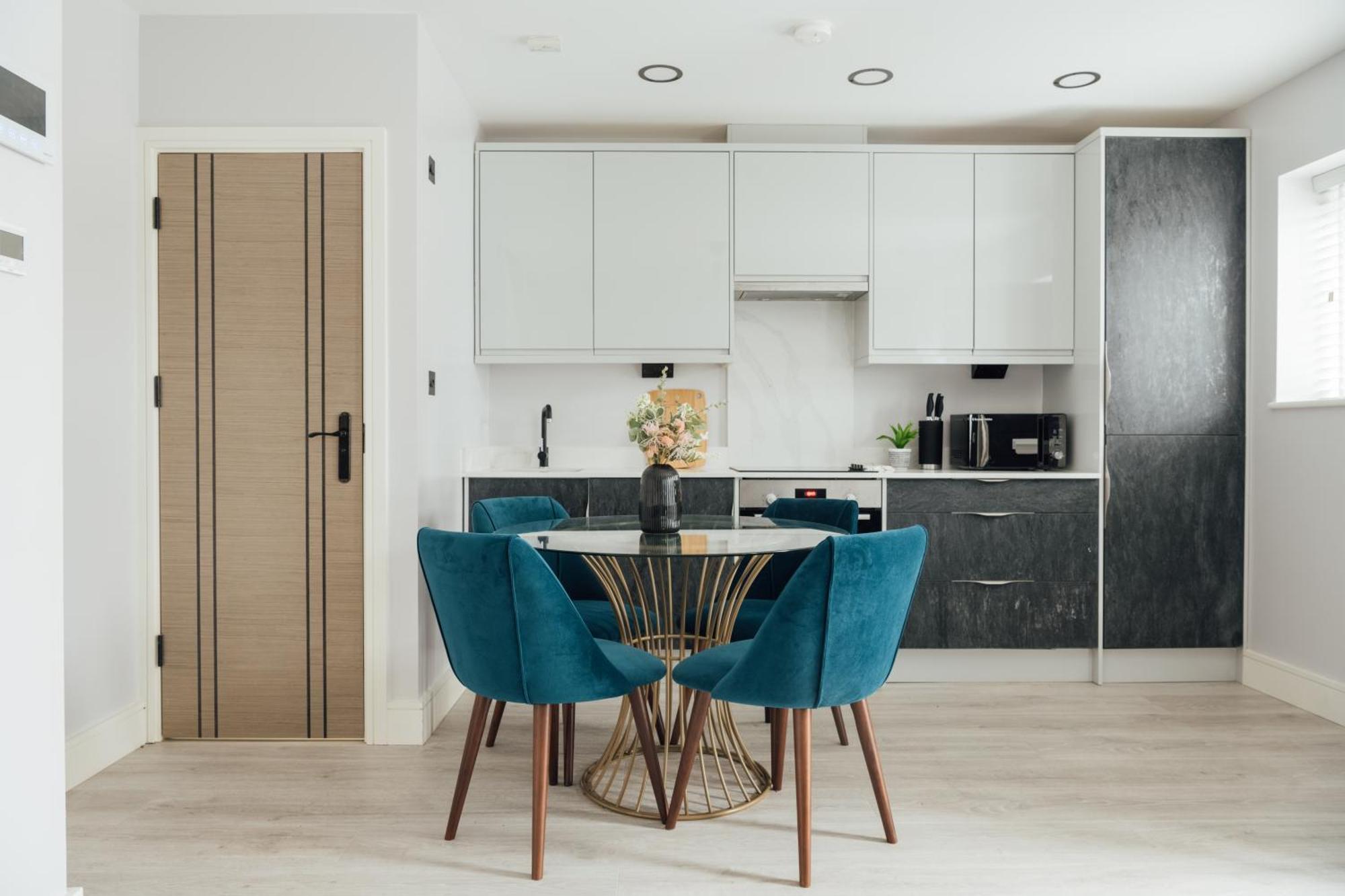 Inviting 2 Bedroom House In דורקינג מראה חיצוני תמונה